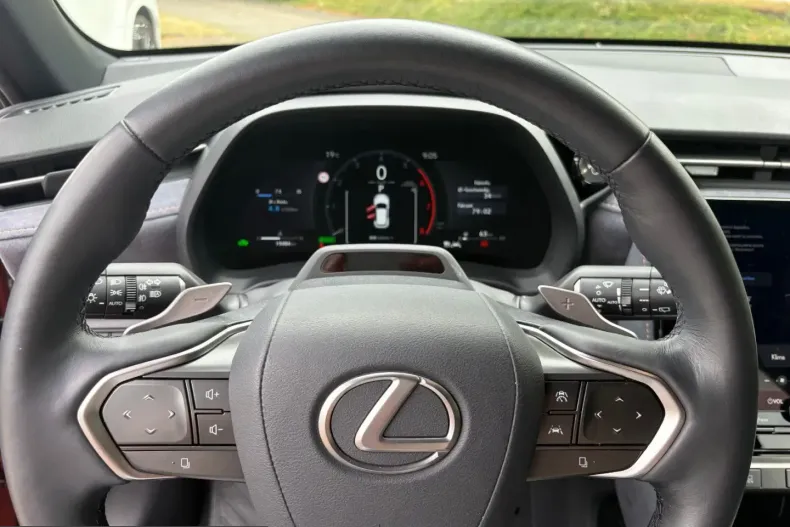 Lexus LBX din 2024 cu 19.410 km - oferta LEX239887 - foto 14