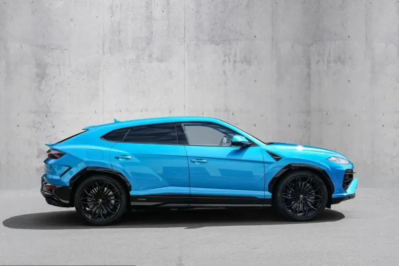 Lamborghini Urus din 2024 cu 9.750 km - oferta LAM239889 - foto 2