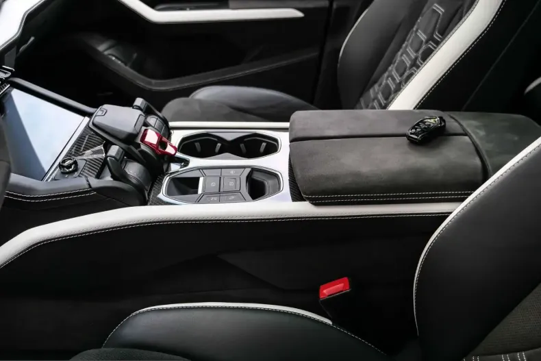 Lamborghini Urus din 2024 cu 9.750 km - oferta LAM239889 - foto 27