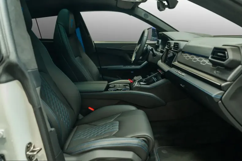 Lamborghini Urus din 2025 cu 9.960 km - oferta LAM239891 - foto 14