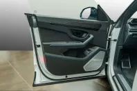 Lamborghini Urus din 2025 cu 9.960 km - oferta LAM239891 - foto 18
