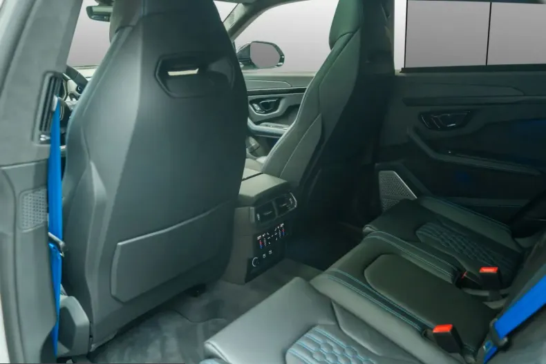 Lamborghini Urus din 2025 cu 9.960 km - oferta LAM239891 - foto 22