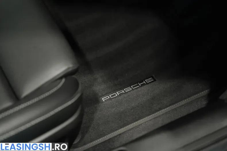 Porsche 992 din 2021 cu 19.800 km - oferta POR239892 - foto 14