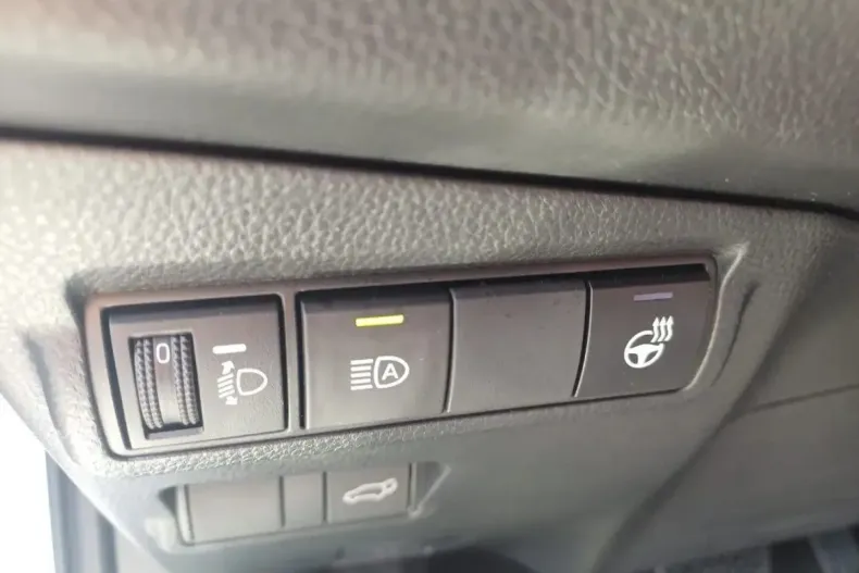 Toyota Corolla Cross din 2026 cu 412 km - oferta TOY239894 - foto 6