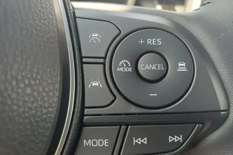 Toyota Corolla Cross din 2026 cu 412 km - oferta TOY239894 - foto 8