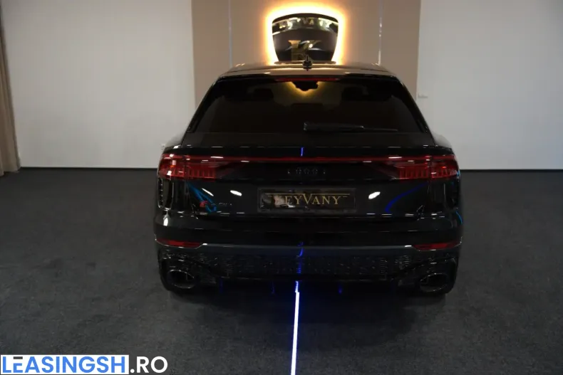Audi RSQ8 din 2023 cu 1.500 km - oferta AUD239900 - foto 7