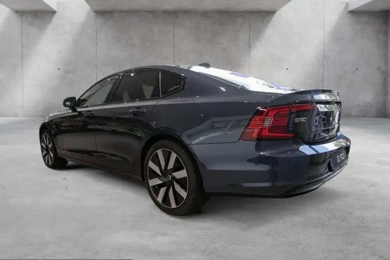 Volvo S90 din 2025 cu 9.500 km - oferta VOL239910 - foto 2