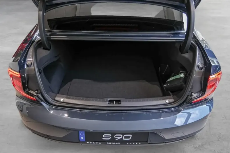 Volvo S90 din 2025 cu 9.500 km - oferta VOL239910 - foto 8