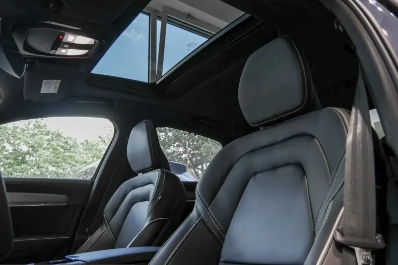 Volvo S90 din 2025 cu 9.500 km - oferta VOL239910 - foto 11