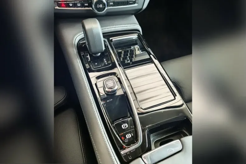 Volvo S90 din 2025 cu 11.250 km - oferta VOL239911 - foto 19