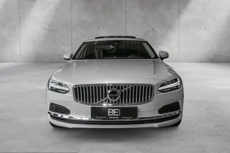 Volvo S90 din 2025 cu 7.850 km - oferta VOL239912 - foto 1