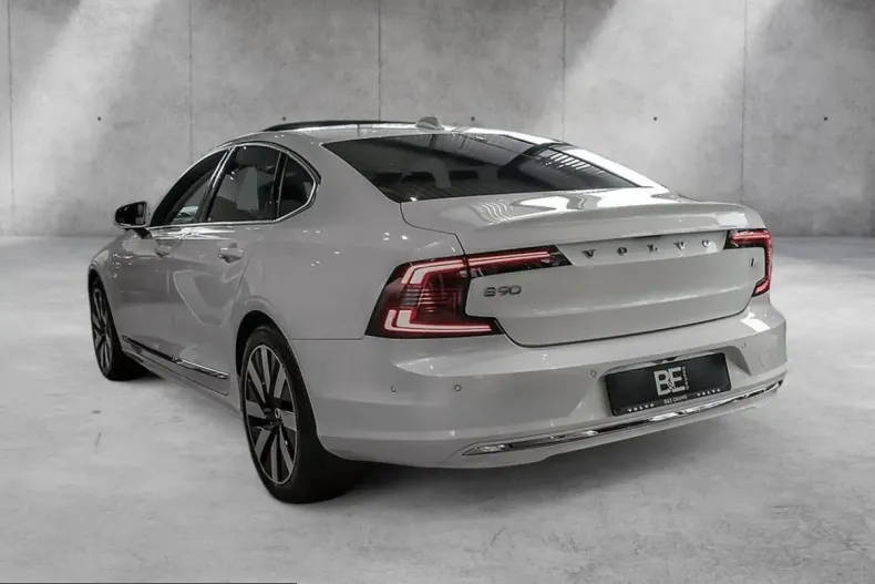 Volvo S90 din 2025 cu 7.850 km - oferta VOL239912 - foto 2