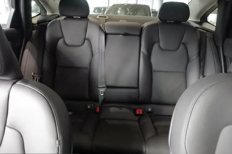 Volvo S90 din 2025 cu 7.850 km - oferta VOL239912 - foto 29