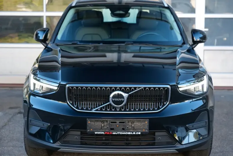 Volvo XC40 din 2025 cu 32.092 km - oferta VOL239914 - foto 3