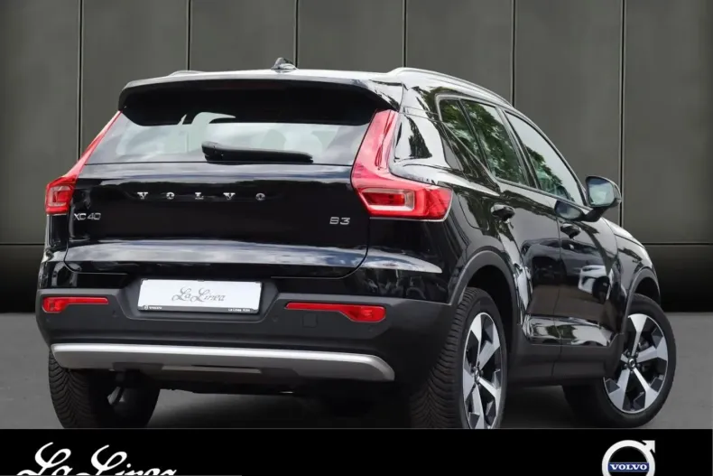 Volvo XC40 din 2024 cu 29.750 km - oferta VOL239916 - foto 2