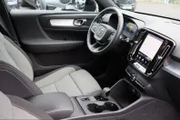 Volvo XC40 din 2024 cu 29.750 km - oferta VOL239916 - foto 3