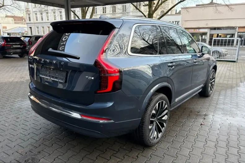 Volvo XC90 din 2025 cu 33.401 km - oferta VOL239932 - foto 6