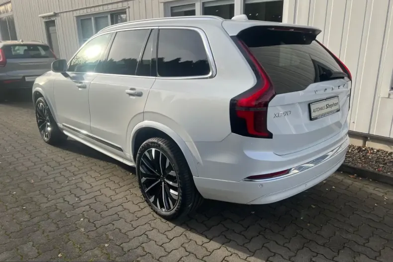 Volvo XC90 din 2025 cu 29.500 km - oferta VOL239933 - foto 4