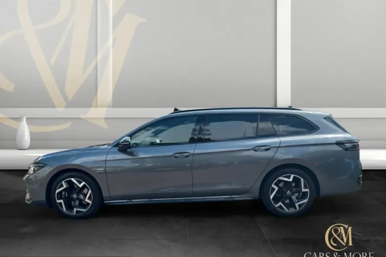 Volkswagen Passat Variant din 2025 cu 22.500 km - oferta VOL239938 - foto 7