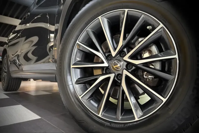 Lexus NX 350h din 2023 cu 84.843 km - oferta LEX239944 - foto 6