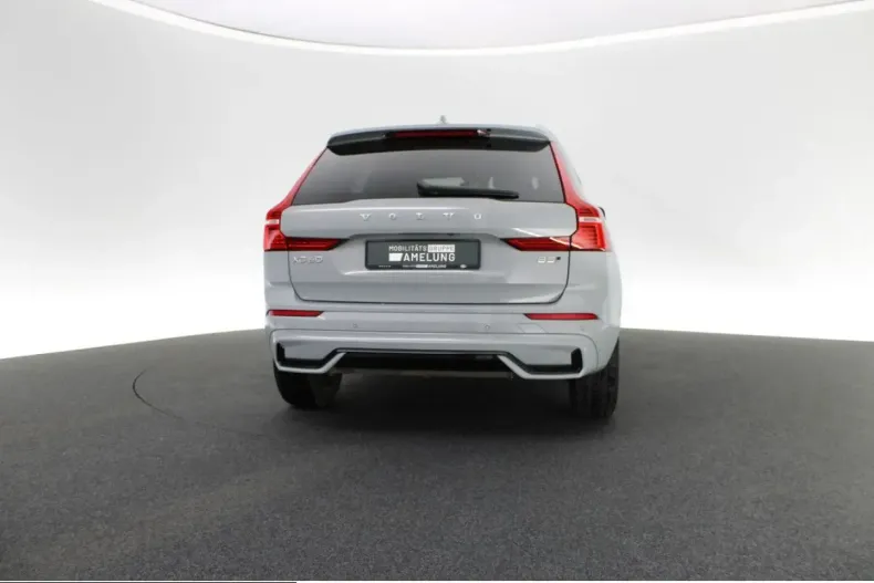 Volvo XC60 din 2023 cu 26.844 km - oferta VOL239948 - foto 4