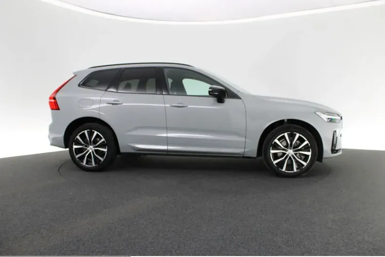 Volvo XC60 din 2023 cu 26.844 km - oferta VOL239948 - foto 6