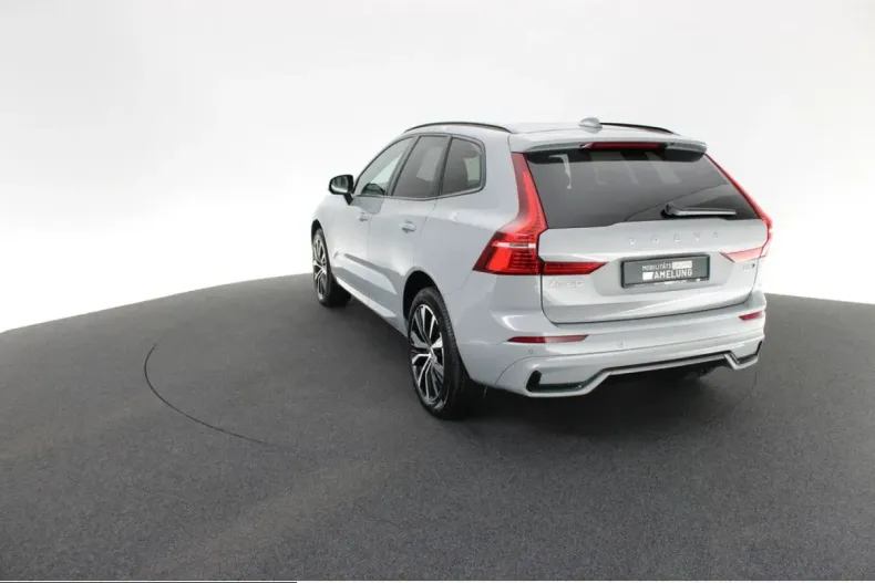 Volvo XC60 din 2023 cu 26.844 km - oferta VOL239948 - foto 12