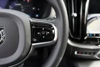 Volvo XC60 din 2023 cu 26.844 km - oferta VOL239948 - foto 32