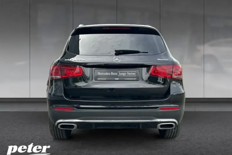Mercedes-Benz GLC 300 (Clasa GLC) din 2022 cu 57.950 km - oferta MER239949 - foto 4