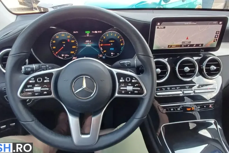 Mercedes-Benz GLC 300 (Clasa GLC) din 2022 cu 44.000 km - oferta MER239950 - foto 10
