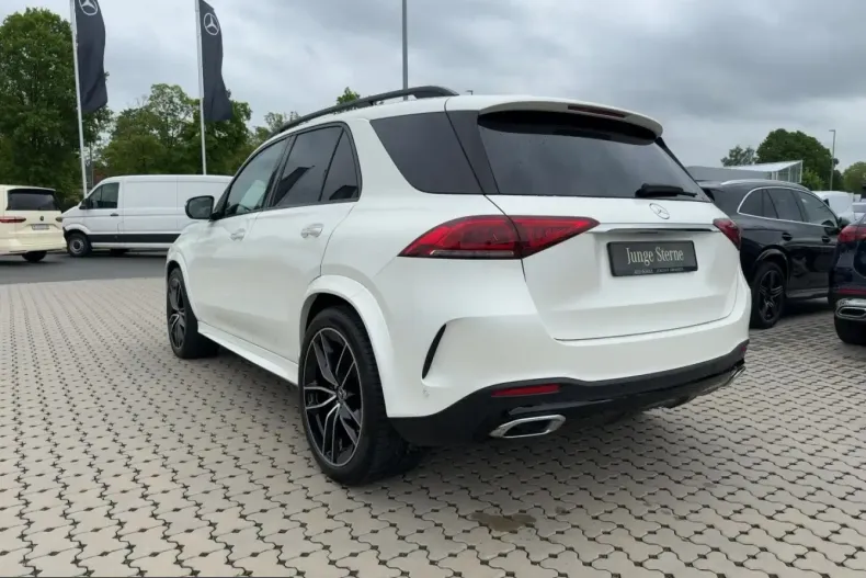 Mercedes-Benz GLE 400 (Clasa GLE) din 2023 cu 49.069 km - oferta MER239951 - foto 3