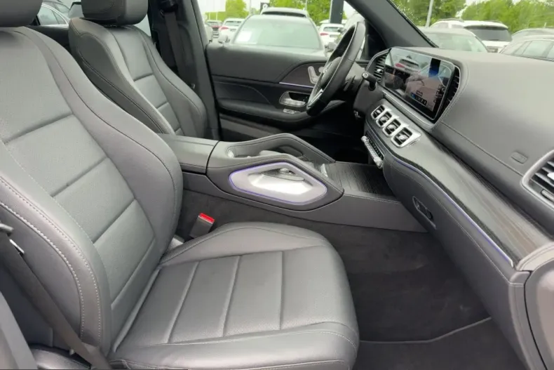 Mercedes-Benz GLE 400 (Clasa GLE) din 2023 cu 49.069 km - oferta MER239951 - foto 7