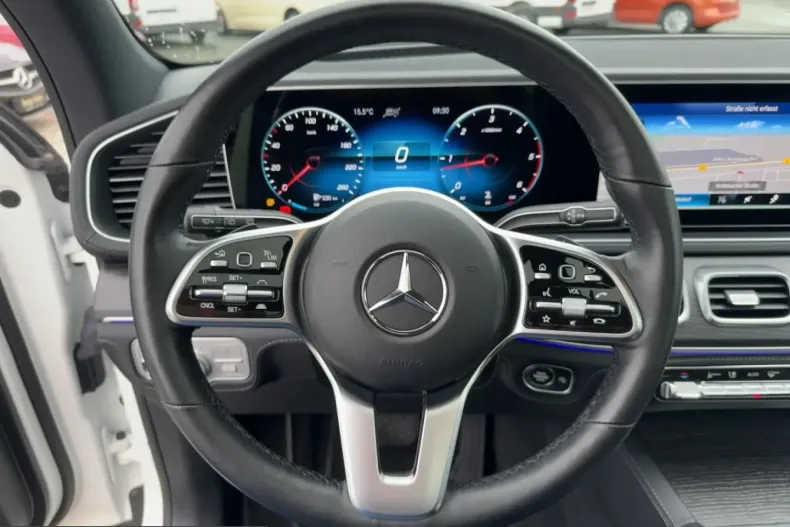 Mercedes-Benz GLE 400 (Clasa GLE) din 2023 cu 49.069 km - oferta MER239951 - foto 13