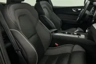 Volvo XC60 din 2023 cu 53.282 km - oferta VOL239952 - foto 8