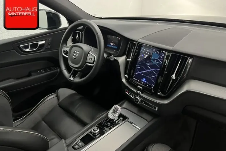 Volvo XC60 din 2023 cu 53.282 km - oferta VOL239952 - foto 20