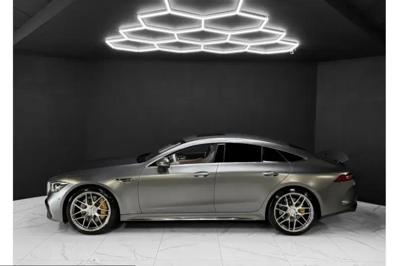Mercedes-Benz AMG GT (Clasa GT) din 2023 cu 29.990 km - oferta MER239959 - foto 2