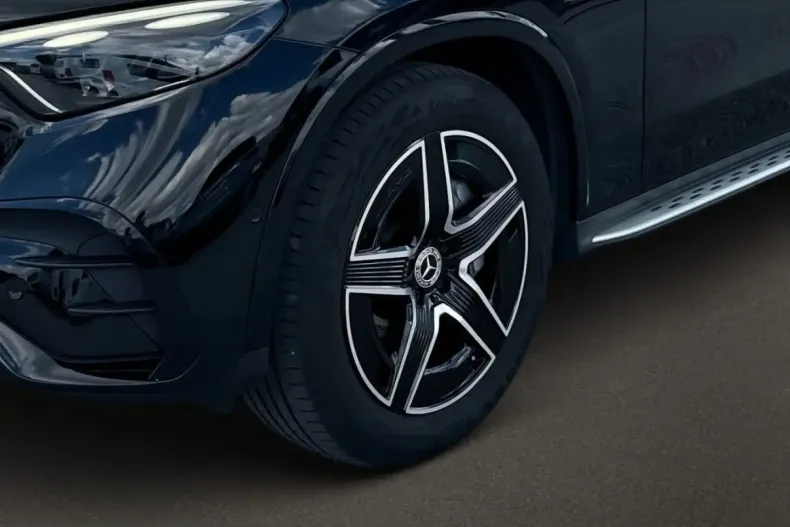 Mercedes-Benz GLC 300 (Clasa GLC) din 2023 cu 63.490 km - oferta MER239971 - foto 8