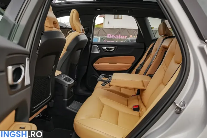 Volvo XC60 din 2023 cu 86.400 km - oferta VOL239972 - foto 17