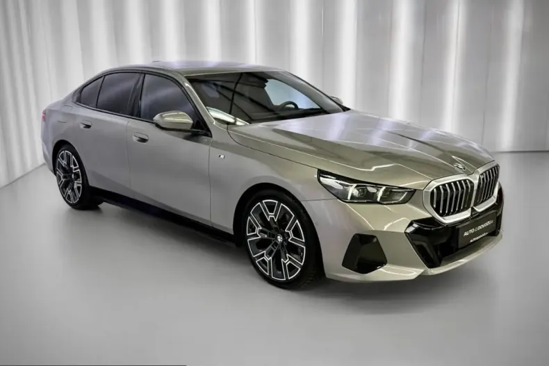 BMW 520 (Seria 5) din 2024 cu 59.340 km - oferta BMW239981 - foto 1