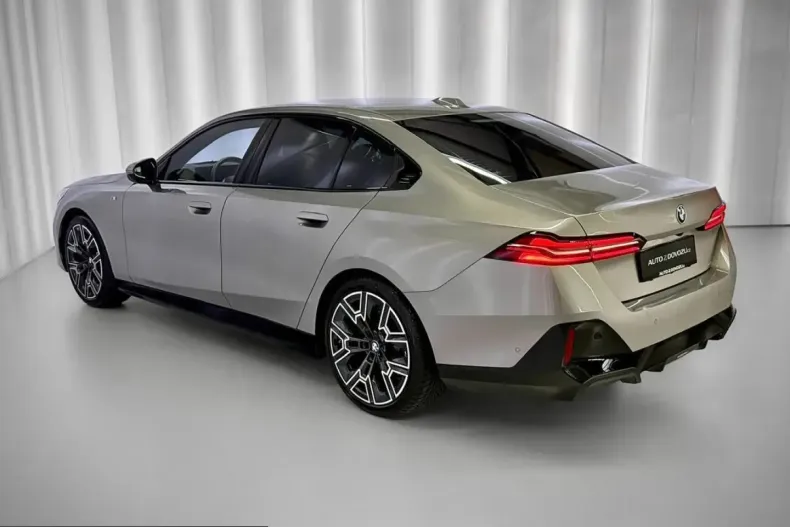 BMW 520 (Seria 5) din 2024 cu 59.340 km - oferta BMW239981 - foto 2