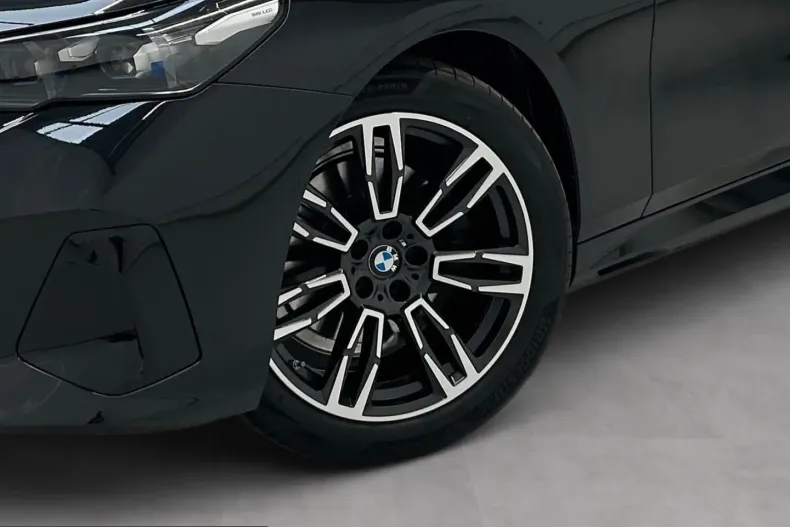 BMW 520 (Seria 5) din 2025 cu 59.831 km - oferta BMW239983 - foto 5