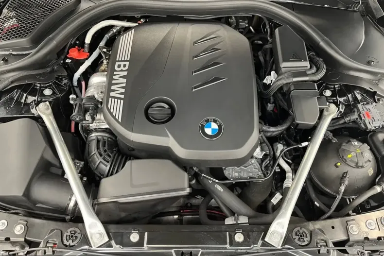 BMW 520 (Seria 5) din 2025 cu 59.831 km - oferta BMW239983 - foto 12