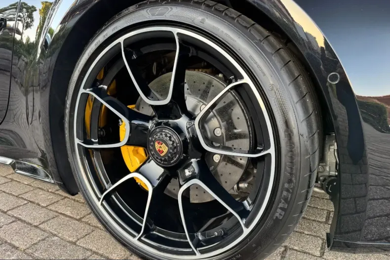 Porsche 911 din 2023 cu 3.096 km - oferta POR239990 - foto 8