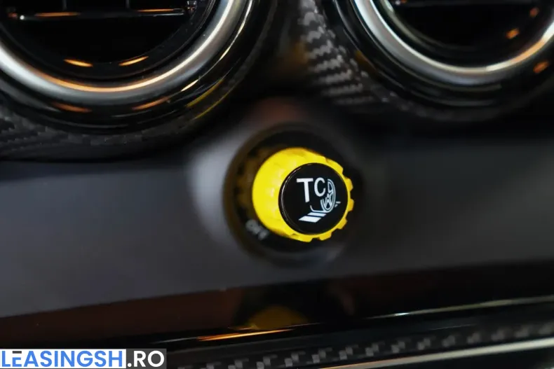 Mercedes-Benz AMG GT (Clasa GT) din 2022 cu 5.474 km - oferta MER239991 - foto 33