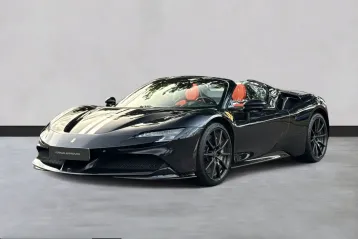 Ferrari SF90 din 2023 - oferta FER239992