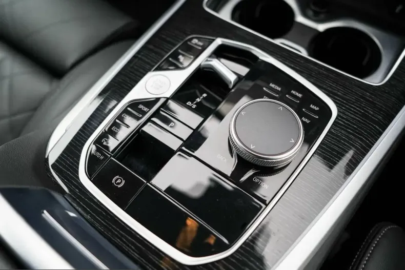 BMW X5 (Seria X) din 2025 cu 23.390 km - oferta BMW239994 - foto 17