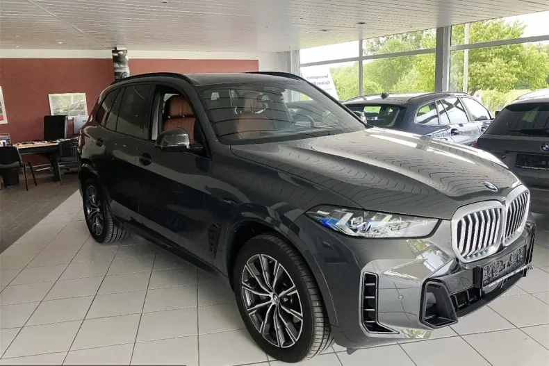 BMW X5 (Seria X) din 2025 cu 19.895 km - oferta BMW239995 - foto 1