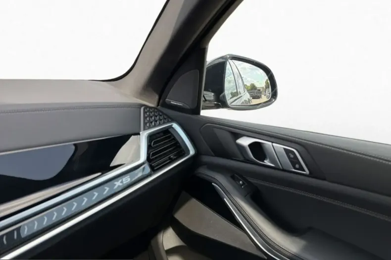 BMW X5 (Seria X) din 2025 cu 38.990 km - oferta BMW239997 - foto 7