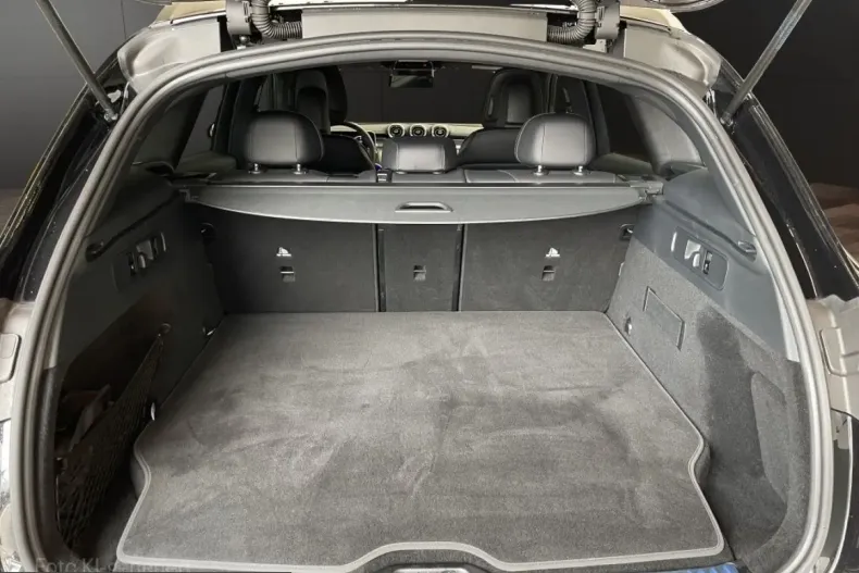 Mercedes-Benz GLC 300 (Clasa GLC) din 2025 cu 14.685 km - oferta MER240004 - foto 12
