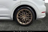 Porsche Cayenne din 2024 cu 34.100 km - oferta POR240008 - foto 8